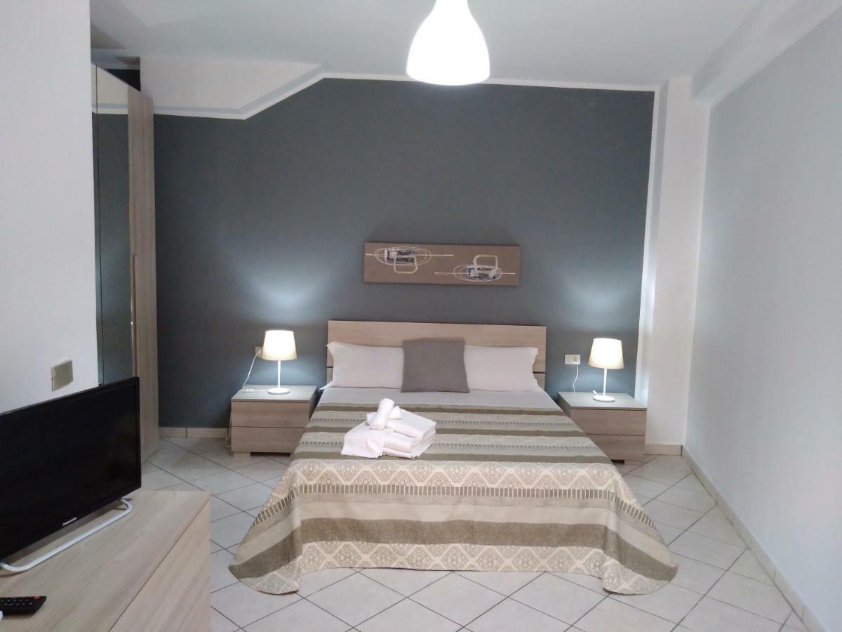 La Fenice Hotel 蒙特卡蒂尼泰尔梅 外观 照片