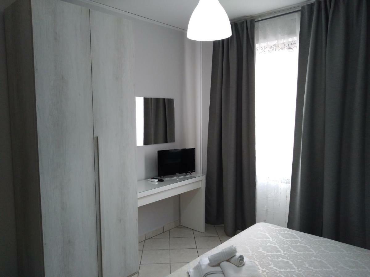 La Fenice Hotel 蒙特卡蒂尼泰尔梅 外观 照片